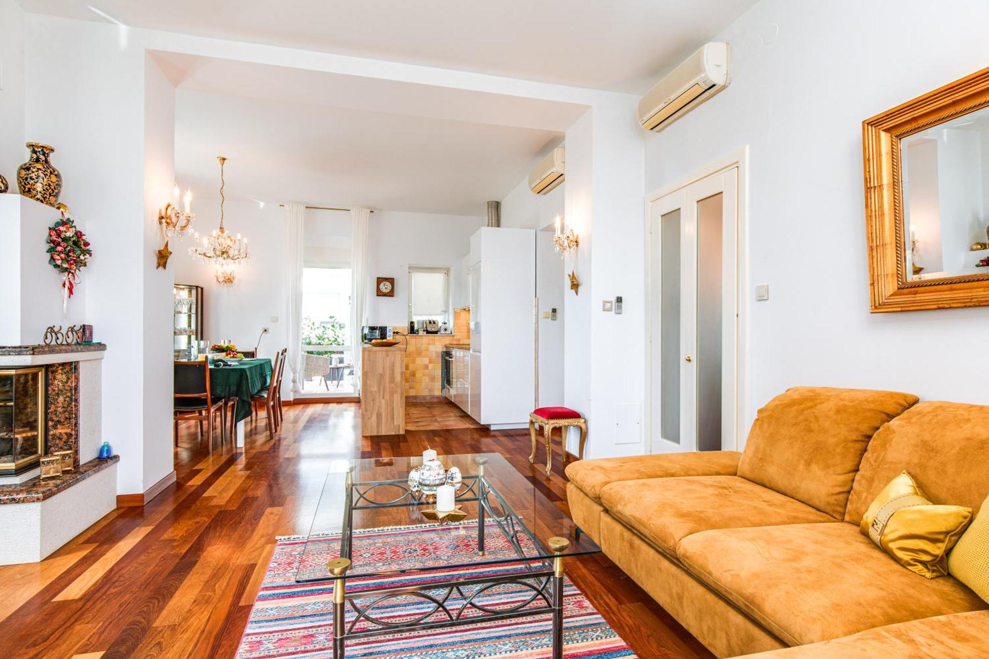 Apartment Design Camellia